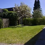 Inselblume 28 - Mit Garten In *
