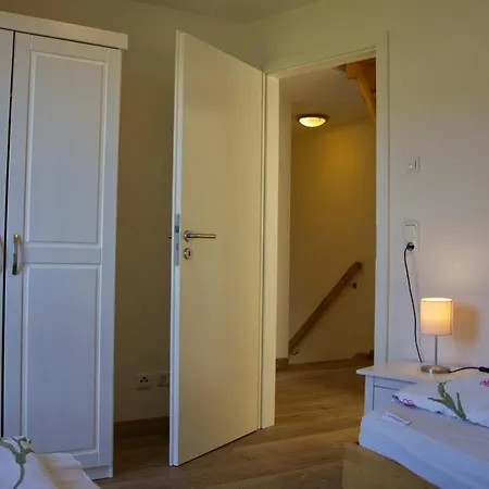 Inselblume 28 - Mit Garten In Burg auf Fehmarn