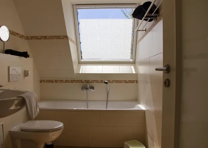 Inselblume 28 - Mit Garten In